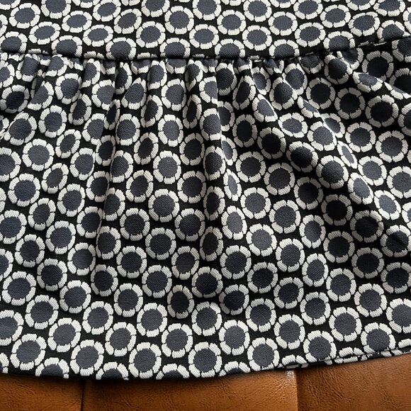 Ann Taylor Peplum Sleeveless Top XS - Picture 10 of 11